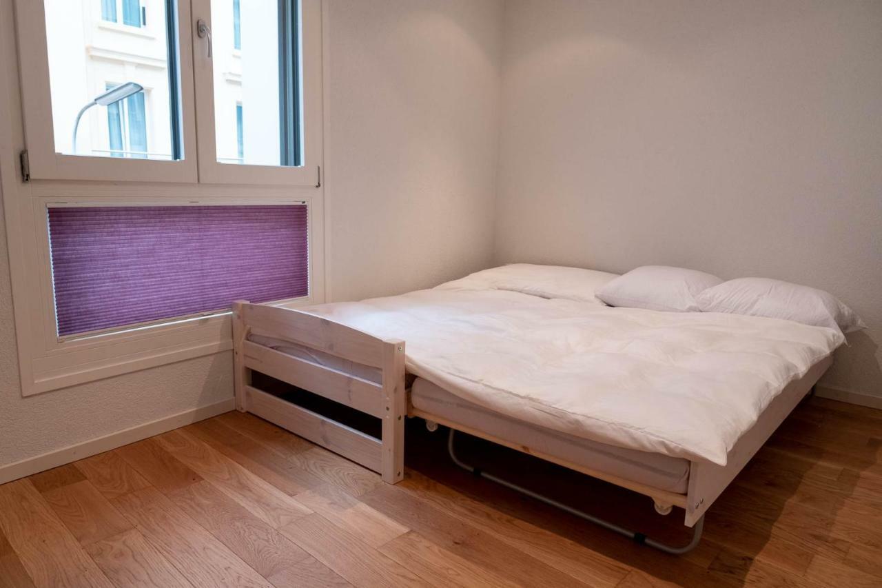 Family Apartment Near The Train Station Веве Экстерьер фото