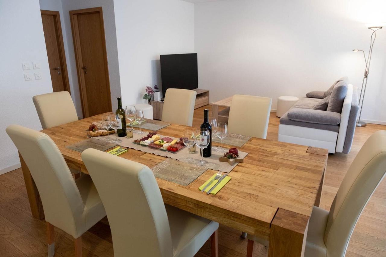 Family Apartment Near The Train Station Веве Экстерьер фото